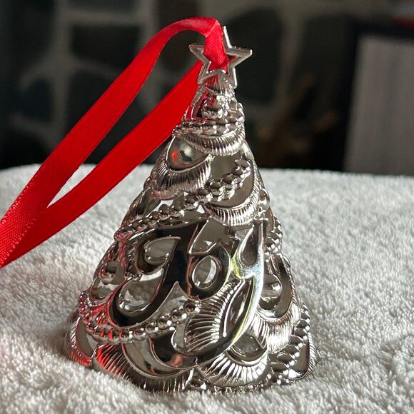 Lenox Laurels Joy Porcelain Angel and Lenox Joy Silver Christmas Tree Ornaments - Picture 8 of 12